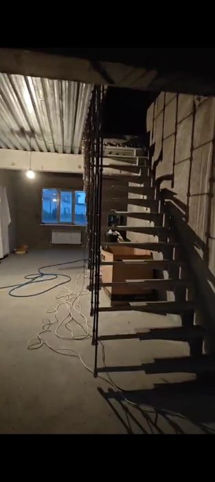 Продам парящую лестницу