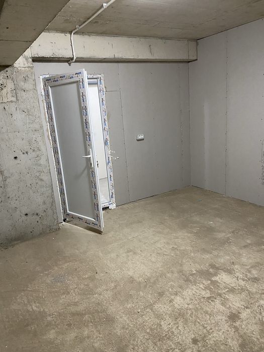 Boxă depozitare 18 m² – Pantelimon | Nouă | Sigură | Acces LIFT