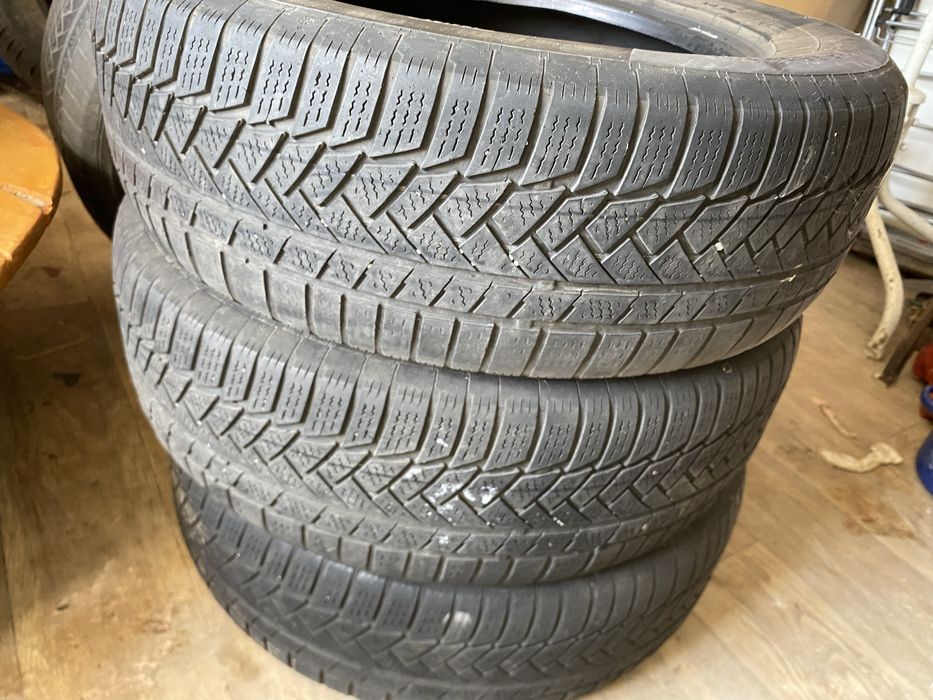 Зимние шины 215/65/16