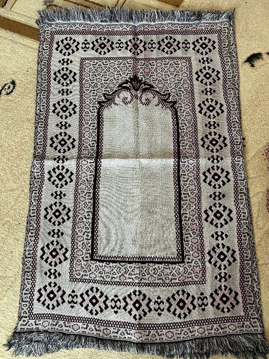 Жайнамаздар 900 тг