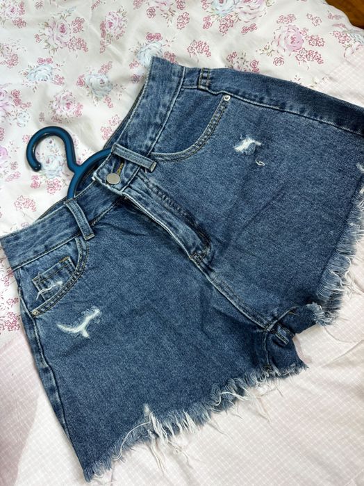 Шорты на весну/ лето