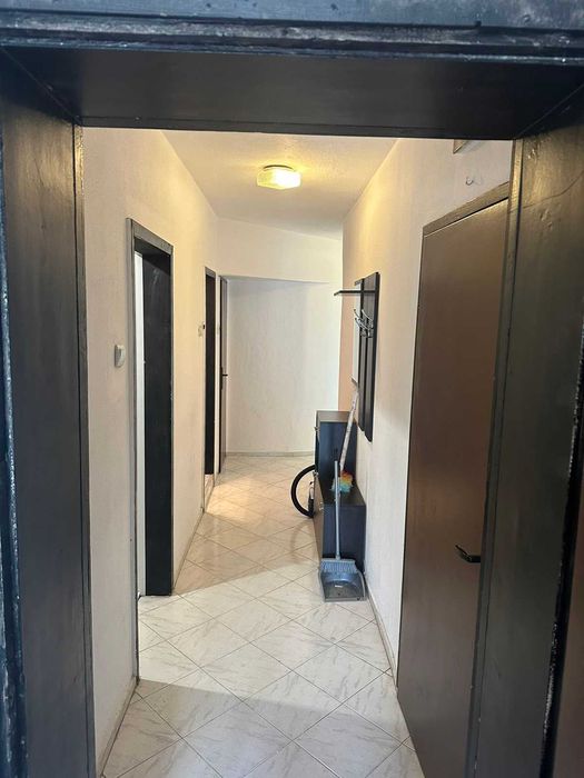 Дава се под наем Тристаен апартамент в Пловдив, Младежки Хълм - 88 кв.м за 600 € - Снимка #8