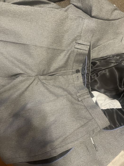 Мъжки костюм ZARA