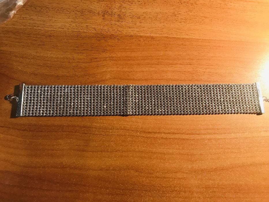 Широкий чокер со стразами