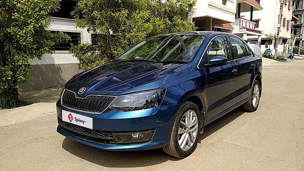 Inchirieri auto Bucuresti Rent a Car SKODA/Dacia LOGAN A.C. CASH/CARD