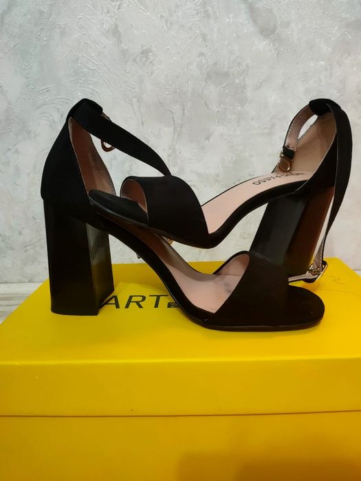 Продам туфли сапоги