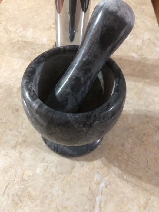 Ступка с пестиком, мрамор