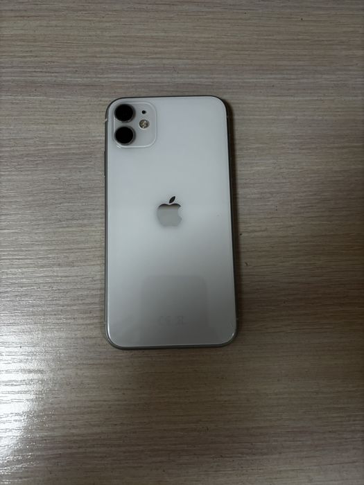 Apple iPhone 11, 64 Gb, АКБ 75%