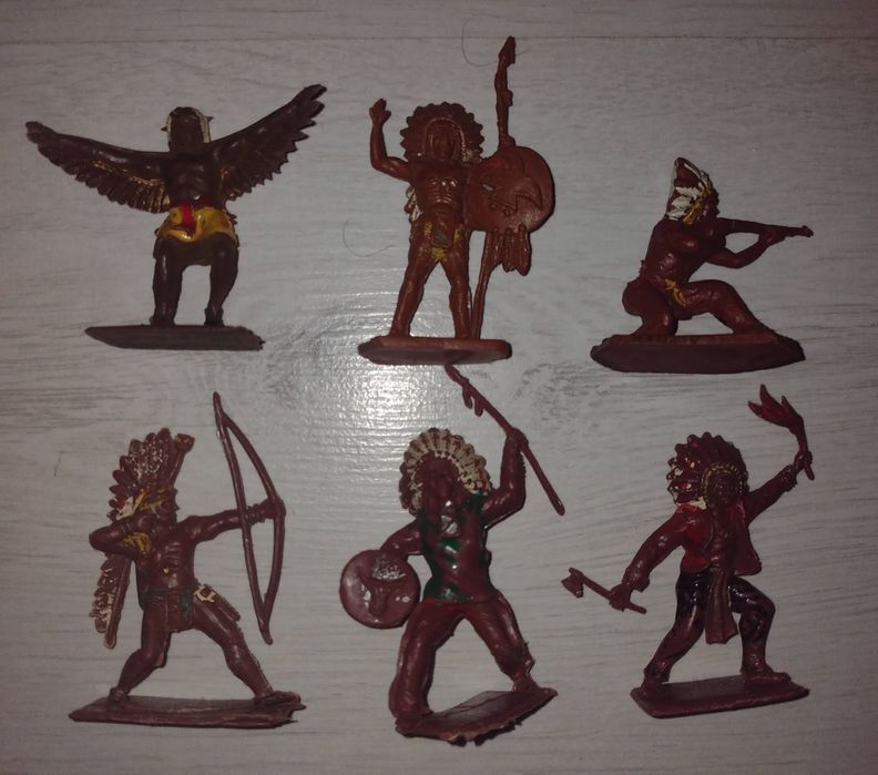 Figurine indieni greci mexicani robin hood