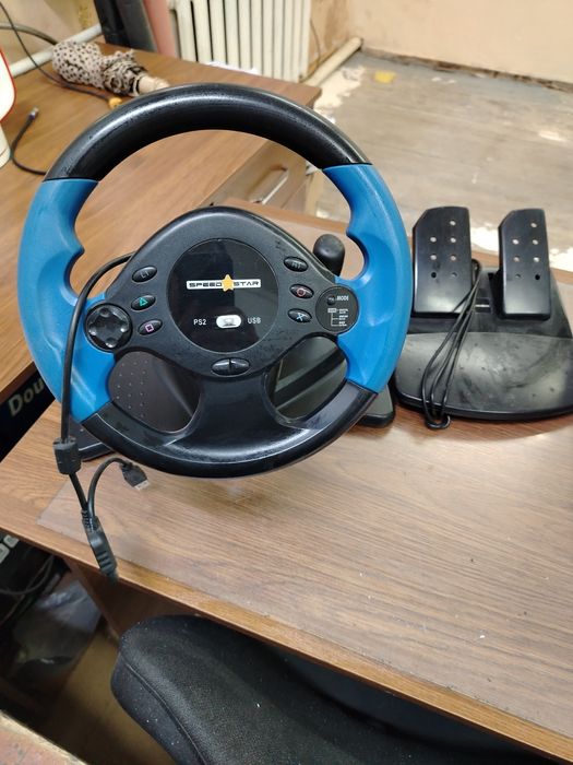 Игровой руль для Компьютера