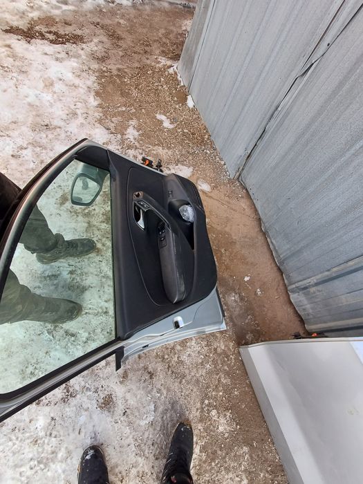 Фольксваген поло дверрь