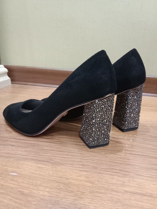 Tufli  razmer 39