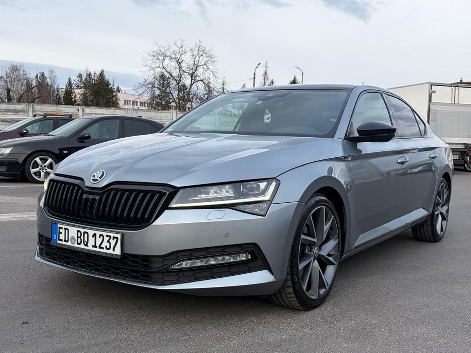 Skoda Superb Webasto/Alcantara/Volan încălzit /Trapa /Memorie scaun/Faruri Matrix