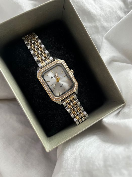 Сребрист часовник