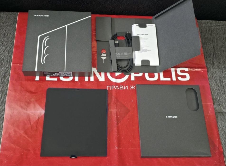 КАТО НОВ 512GB Samsung Fold 7 Технополис Гаранция 2027 Blue | Син