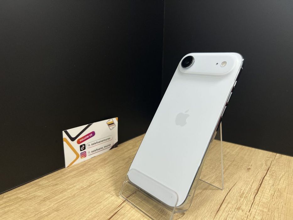 Iphone Air 256Gb Sky Blue Second-Hand Ca nou 3 ani garanție, Telefoane