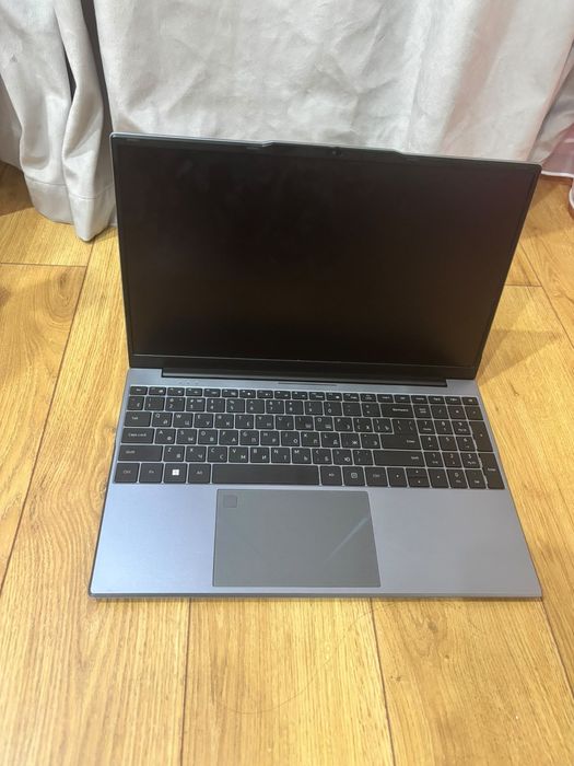 Ноутбук Costom GS-E157D