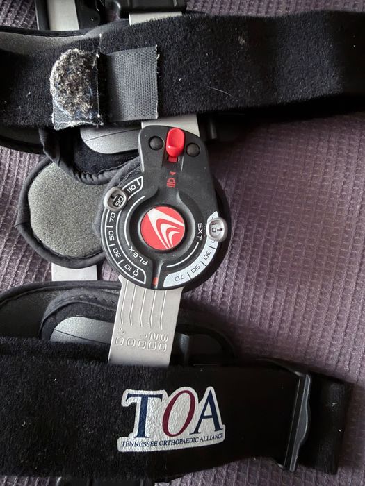 Професионална шина за коляно