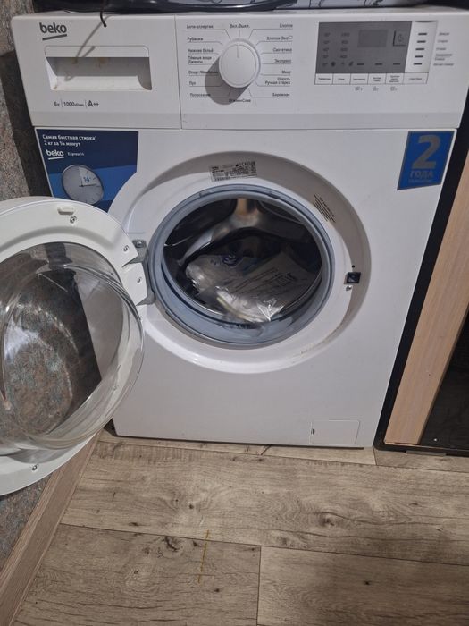 Продам новую стиральную машинку