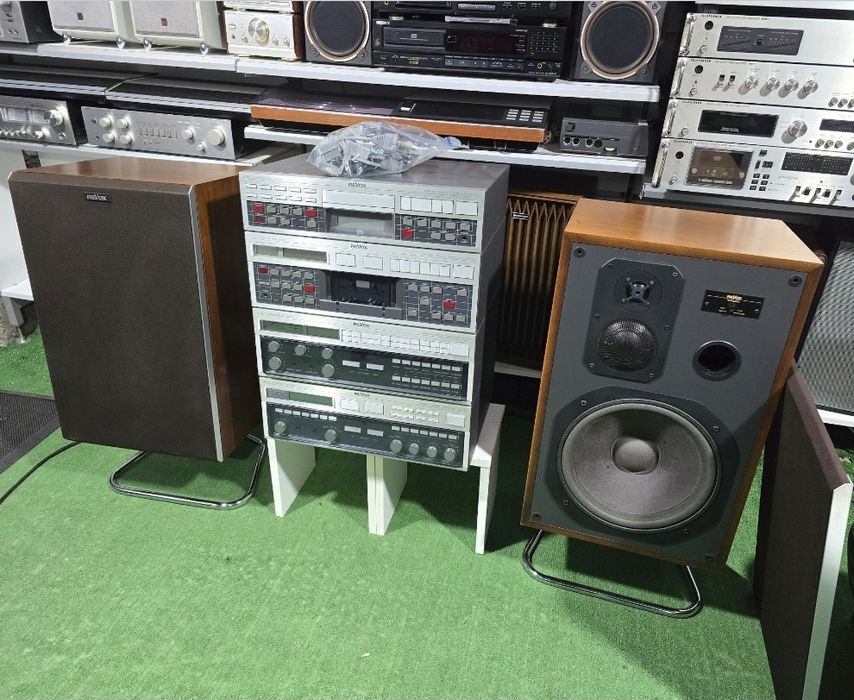 Linie audio REVOX ,seria B, deck, cd-player, amplificator, boxe tuner