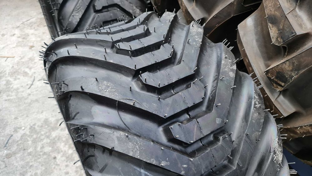 Cauciucuri noi 400/60-15.5 marca ATF cu 18PLY anvelope tractiune DISC