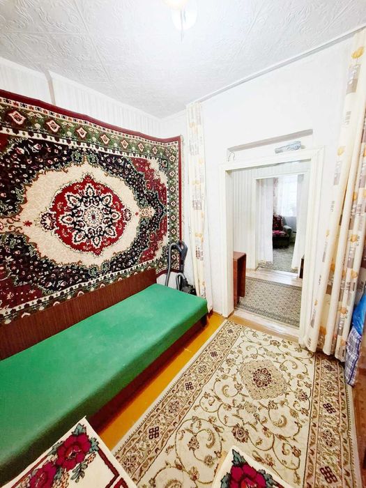 ПРодам дом 4 комнаты 10соток