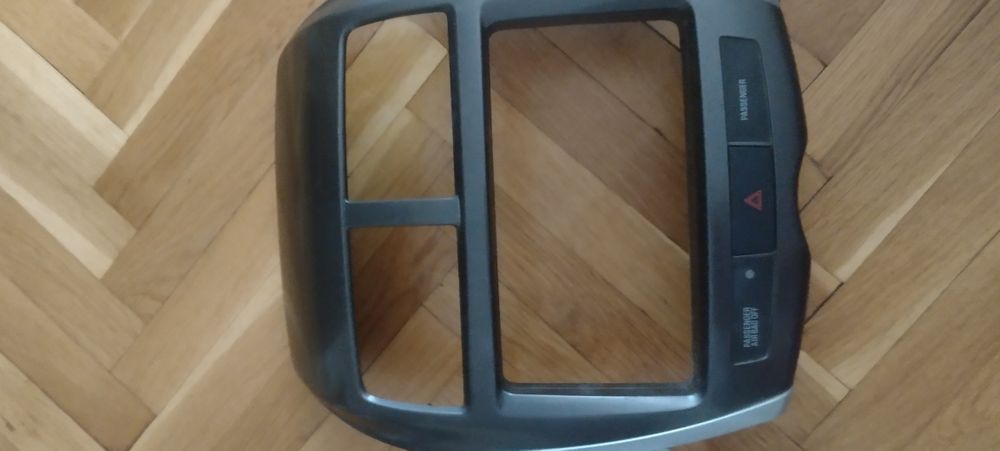 Оригинален радио CD плейър и рамка за  Mitsubishi ASX 2014