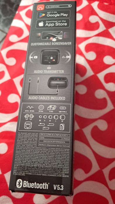 Casti JBL Tour Pro 3  , Noi