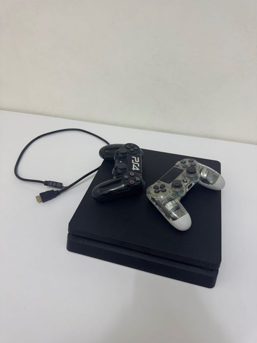 Sony PlayStation 4