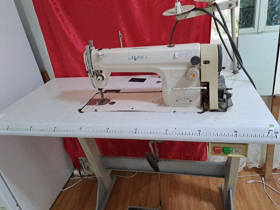Mașină industrială juki de cusut