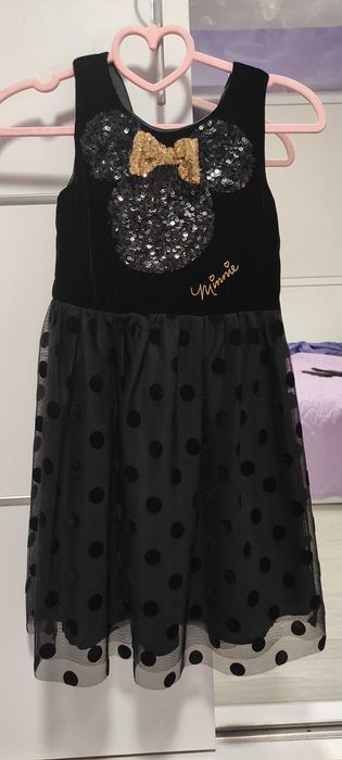Продавам Черни Детски Рокли