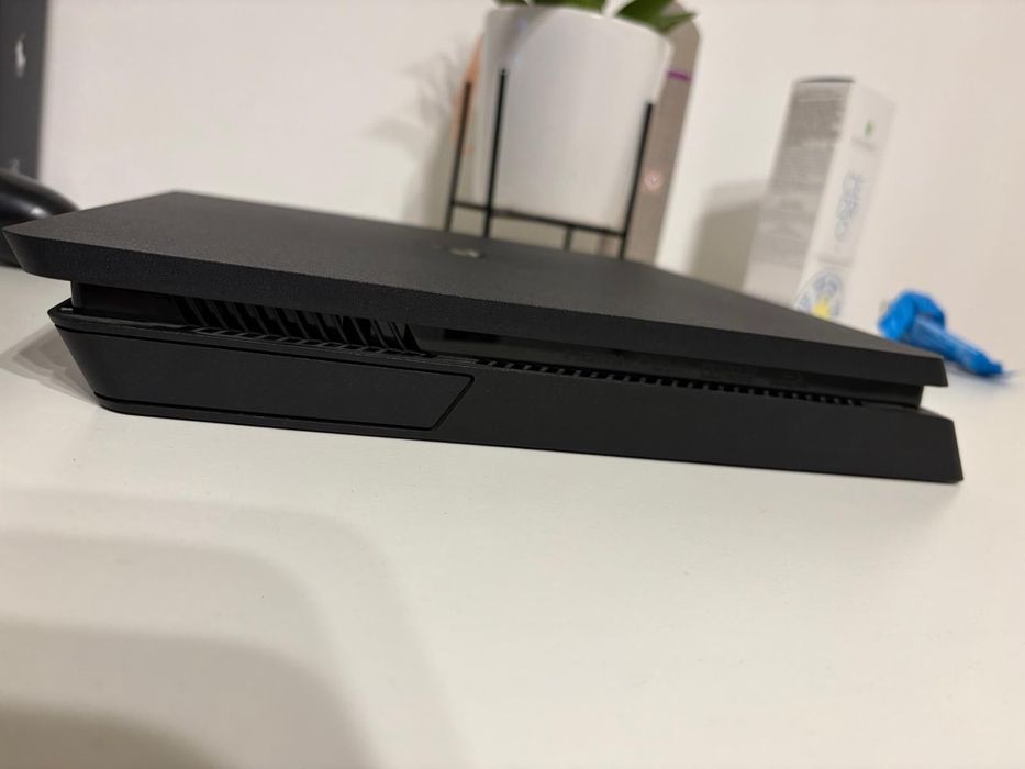 PS4(PlayStation 4) Slim