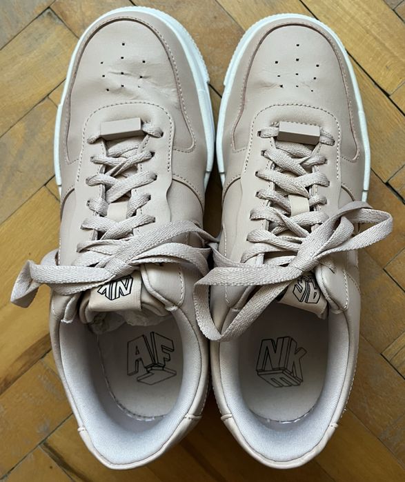 Дамски маратонки Nike Air Force 1 Pixel, размер 41