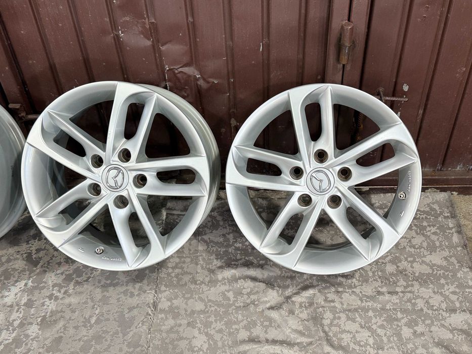 vand jante mazda originale r16 cu senzori 1300lei