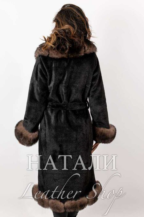 Дамски ексклузивен кожух от Алпака Милица