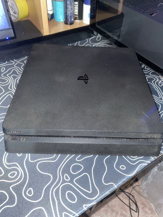 Продам Playstation 4 slim 500gb