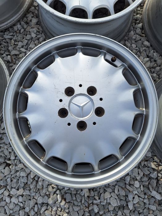 5x112.16цола.7 1/2j ET51. Оригинални Mercedes