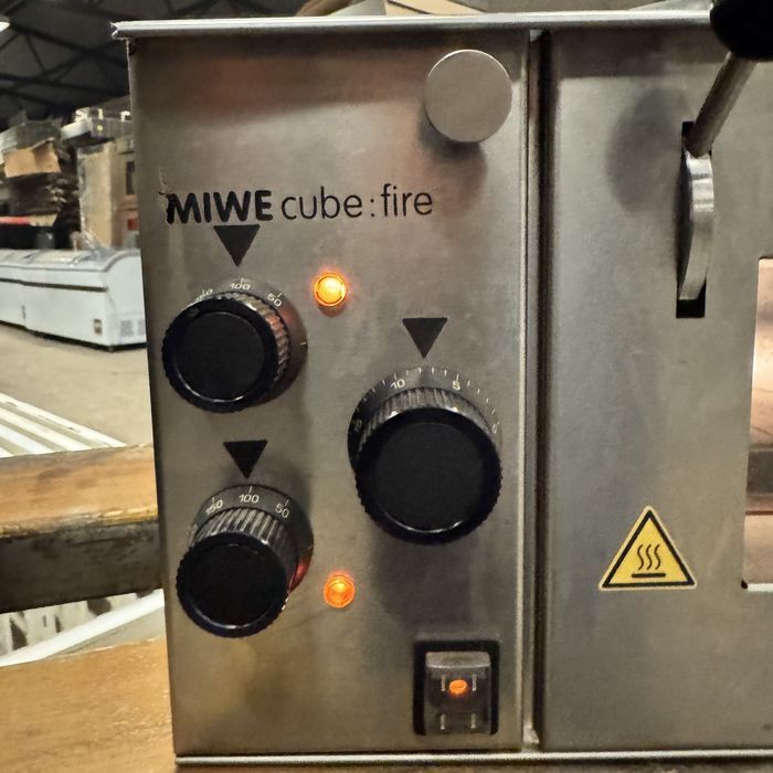 Cuptor vatra pizza Miwe  Stone