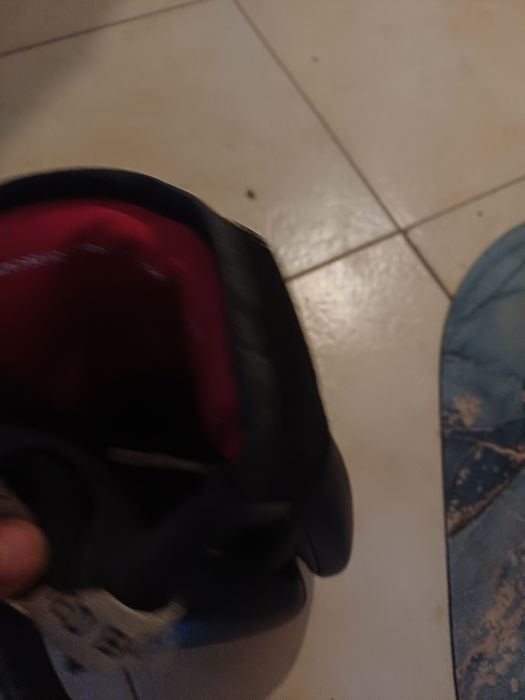 Боксови ръкавици 12oz – Отлично състояние