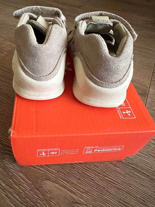 Бебешки сандали Biomecanics за проходили, EUR 21