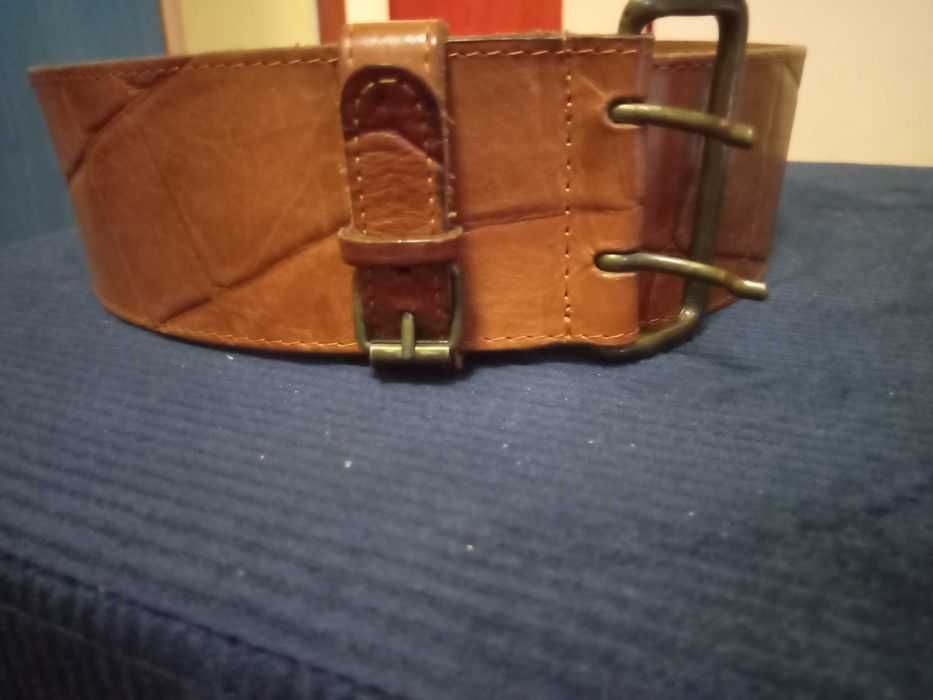 Дамски колани от естествена кожа