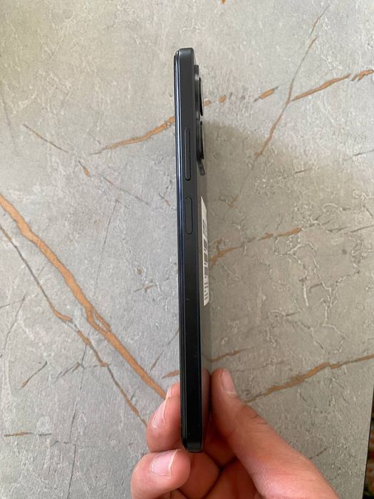 Redmi note 12 karobkasi bor