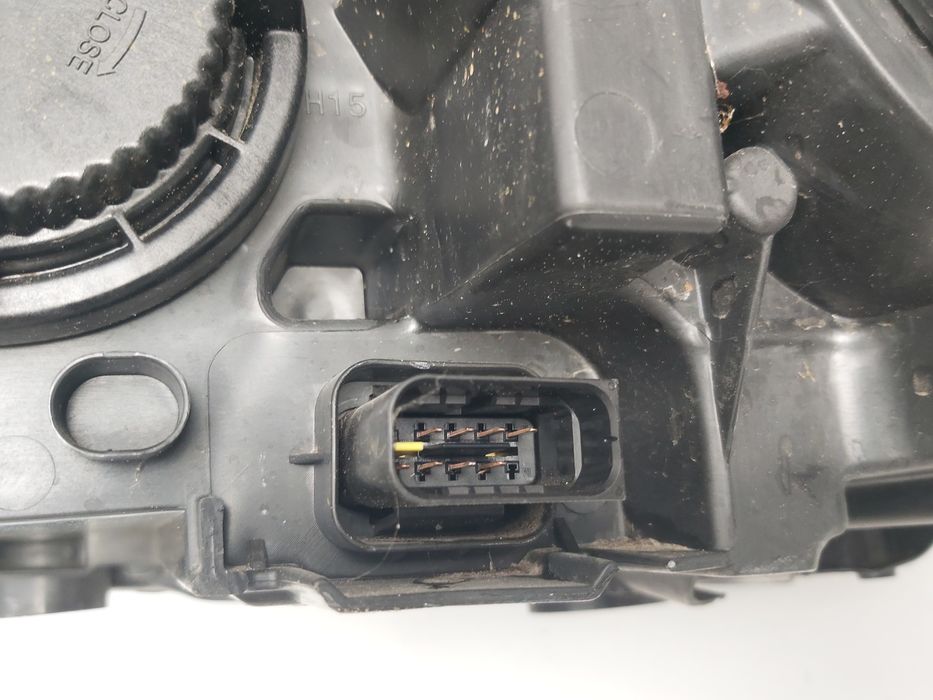 Фар опел корса ф Opel Corsa F