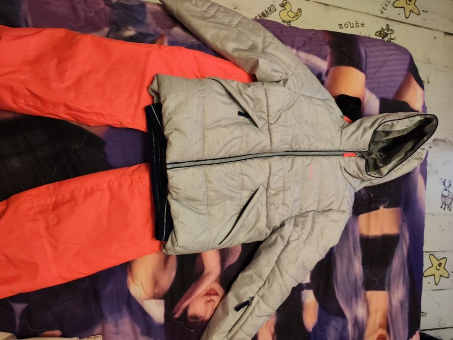 Детско ски яке и панталон комплект 8 години