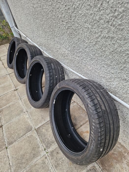Летни гуми Dunlop  225/40/18
