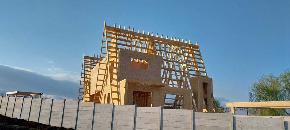 Cabana stil A-Frame, Foisoare, Terase și Case din structura de lemn