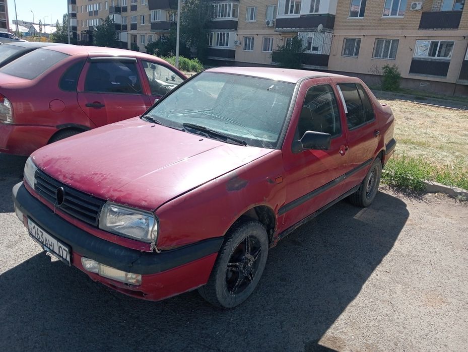 Фольксваген Венто 1992 год
