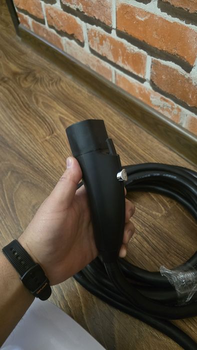 Elektromobil uchun ZARYADKALAR 380V 21KV 3×32A )
Yuqori sifatli zary