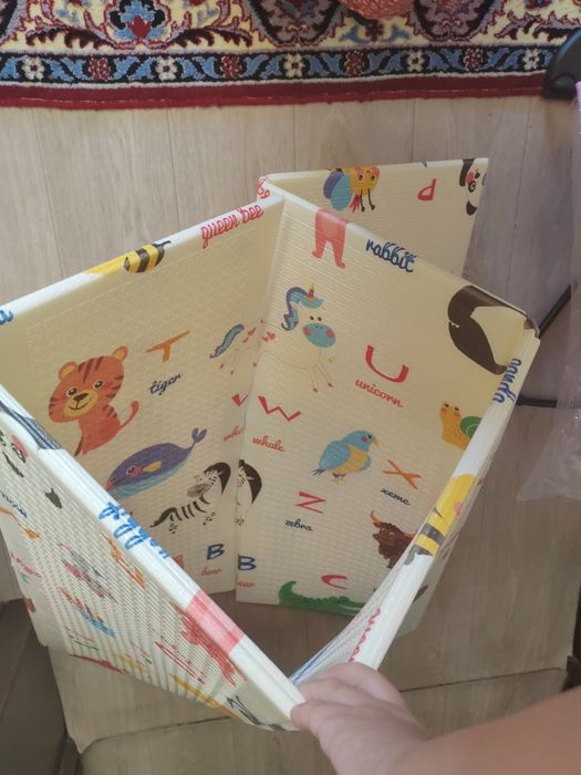 коврик детский новый