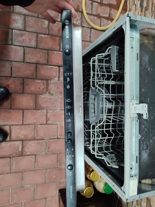 Посудомоечная машина BOSCH